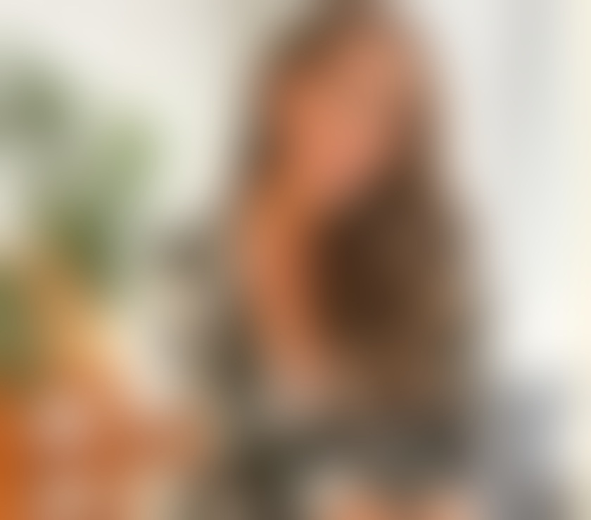 Escorts Greater Manchester Salford - Photos for Isle relaxing with beautiful